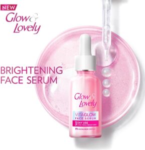 کرم صورت سرم‌ دار فیر اند لاولی مدل Vitaglow وزن 100 میل